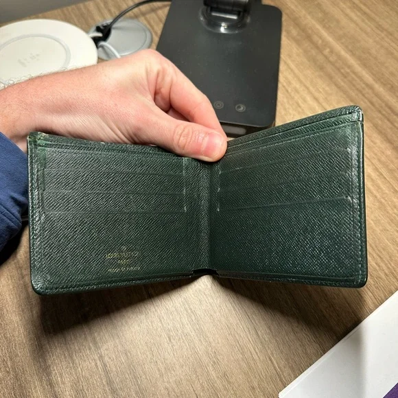 Louis Vuitton Taiga Leather Multiple Wallet (dark green) - Picture 3 of 7